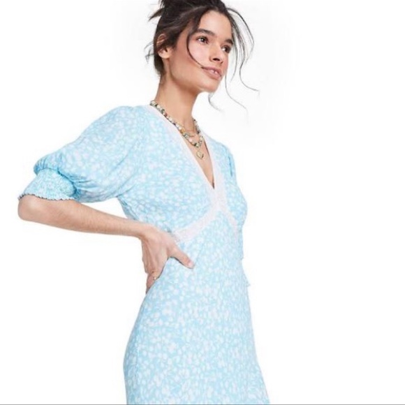 RIXO Blue and White Floral Puffed Sleeve Dress - Picture 4 of 12